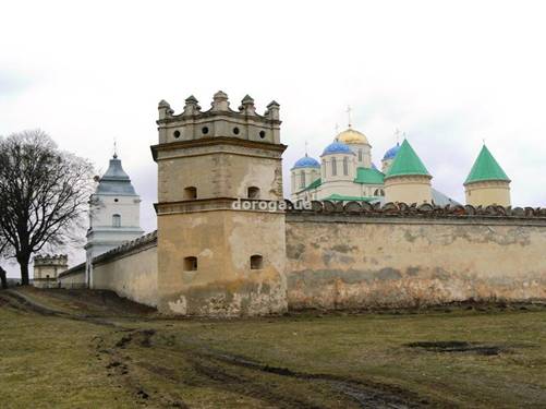 Достопримечательность Межиричский монастырь-крепость, Межирич
