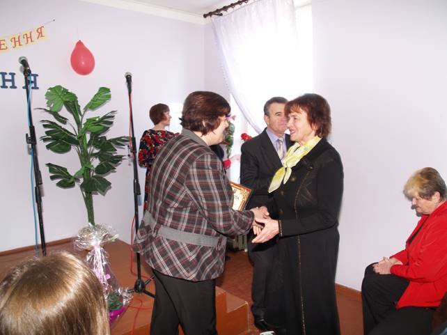 P2129610